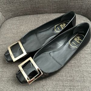 Roger Vivier Trompette Metal Buckle Ballerinas in Patent Leather size 7.5